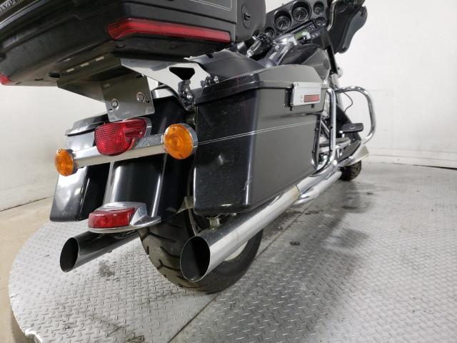 2011 HARLEY-DAVIDSON FLHTCU 1HD1FC415BB610411