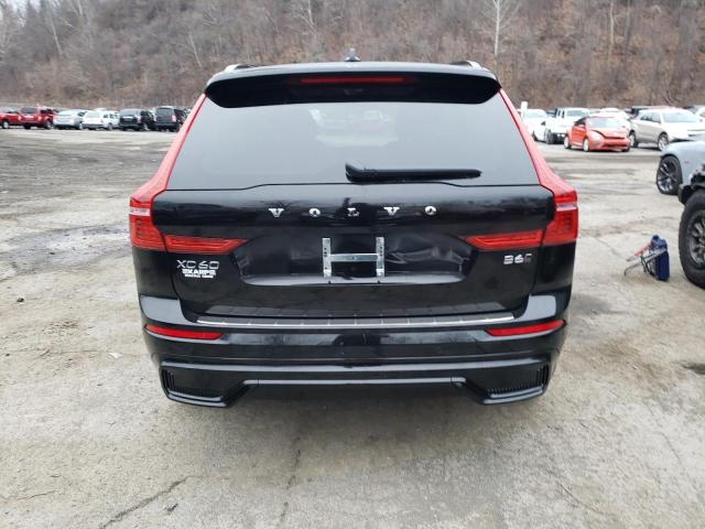 2022 VOLVO XC60 B6 R- YV4062RM4N1046039