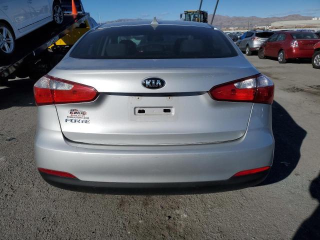 KNAFK4A64G5499961 KIA FORTE LX
