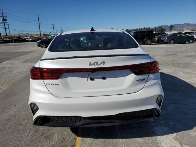 3KPF54AD1PE548093 KIA Forte Gt Line