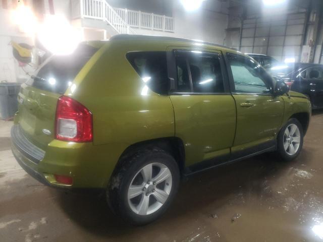 1C4NJDEB9CD588157 Jeep Compass Latitude