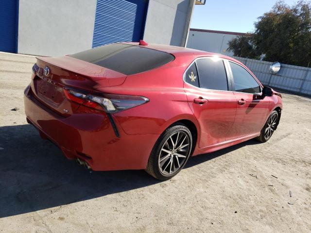 VIN WMEEJ3BA0EK742888 2021 TOYOTA CAMRY no.3