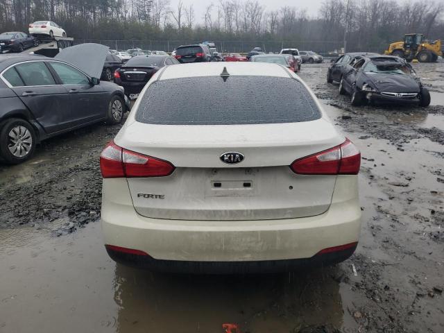 KNAFK4A64E5140302 KIA FORTE LX