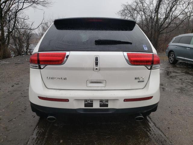 2LMDJ8JK7BBJ13927 Lincoln MKX