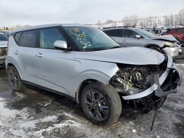 KNDJ33AU2M7781650 KIA SOUL EX