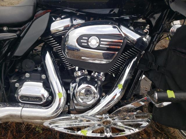 2017 HARLEY-DAVIDSON FLTRXS ROA - 1HD1KTC14HB695781