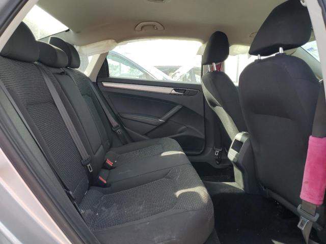 2016 VOLKSWAGEN PASSAT S 1VWAT7A37GC057072
