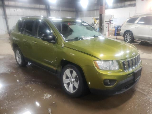 1C4NJDEB9CD588157 Jeep Compass Latitude