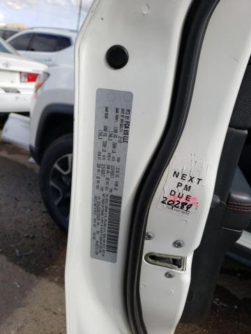 3C4NJDDB2KT723375 Jeep Compass Trailhawk