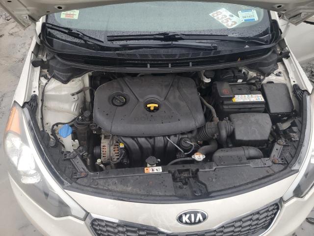 KNAFK4A64E5140302 KIA FORTE LX