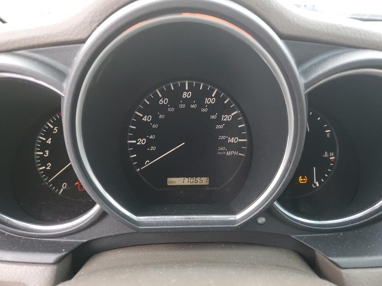 2004 LEXUS RX 330 - 2T2HA31U54C027625