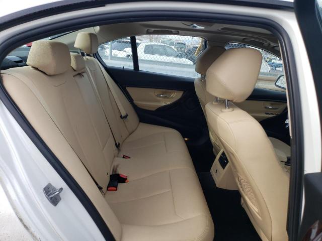 WBA8E5G53JNU45725 BMW 320 XI