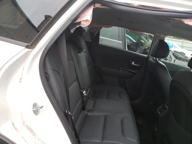 KNDCE3LC9J5119613 KIA Niro Touring