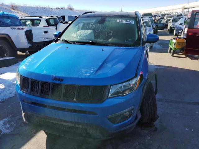 3C4NJCBB3JT318492 Jeep Compass Latitude