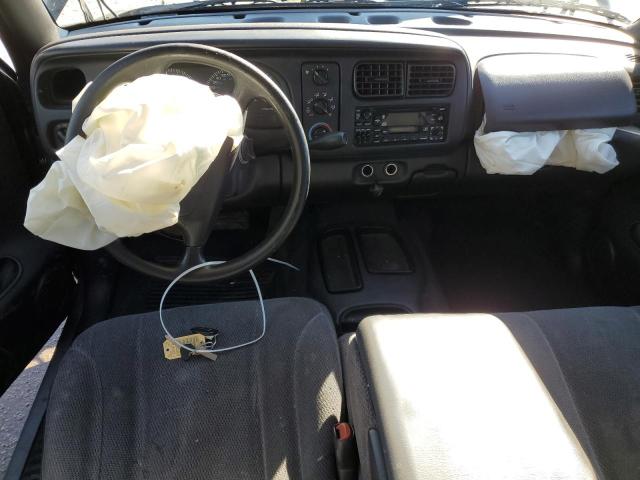 1B7GL2AN7YS608013 Dodge Dakota Quad