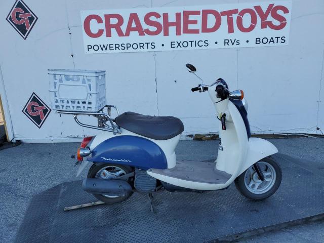Motos dañados por inundaciones a la venta en subasta: 2002 Honda CHF50