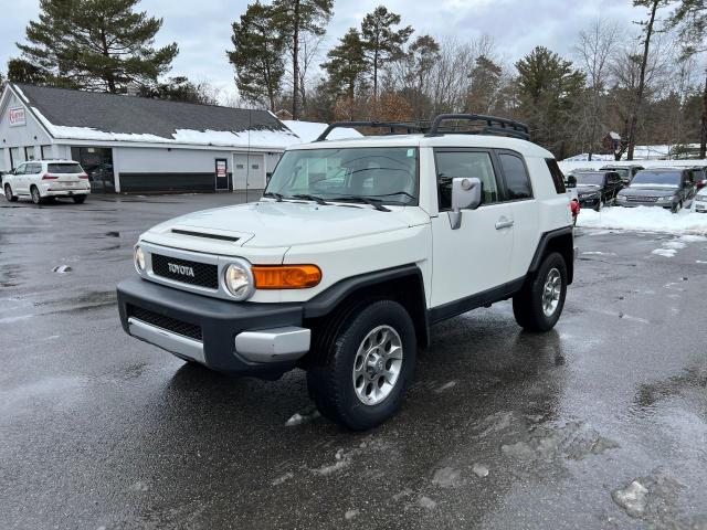 2012 Toyota FJ Cruiser 