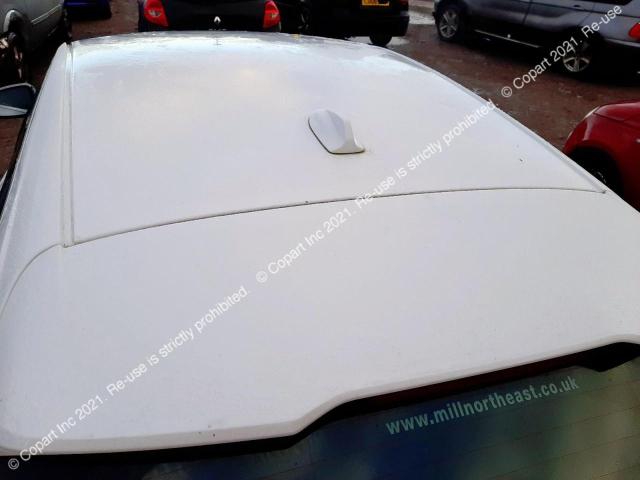 YV1MV2051F2214407 Volvo V40 R-desi