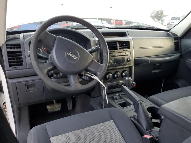 1J4PN2GK7AW127923 Jeep Liberty Sport