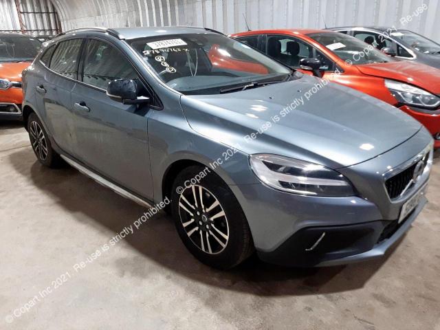 YV1MZ29L0J2157331 Volvo V40 Cross