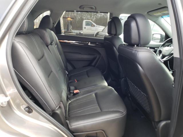 5XYKT4A64EG441982 KIA SORENTO LX