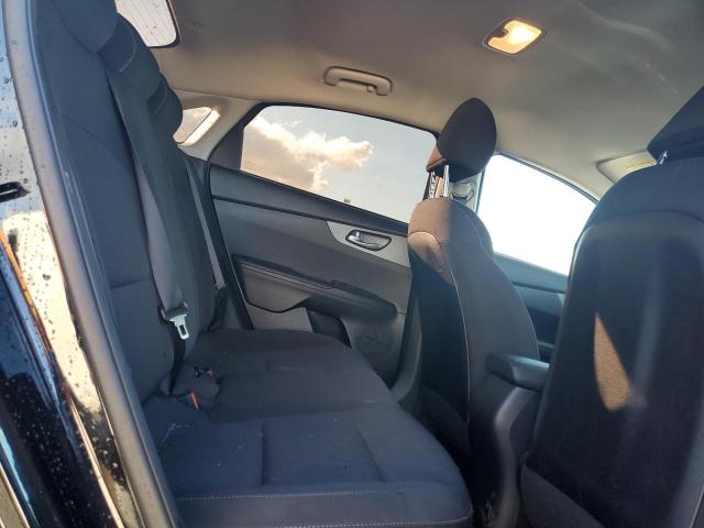 3KPF24AD9LE230466 KIA FORTE FE