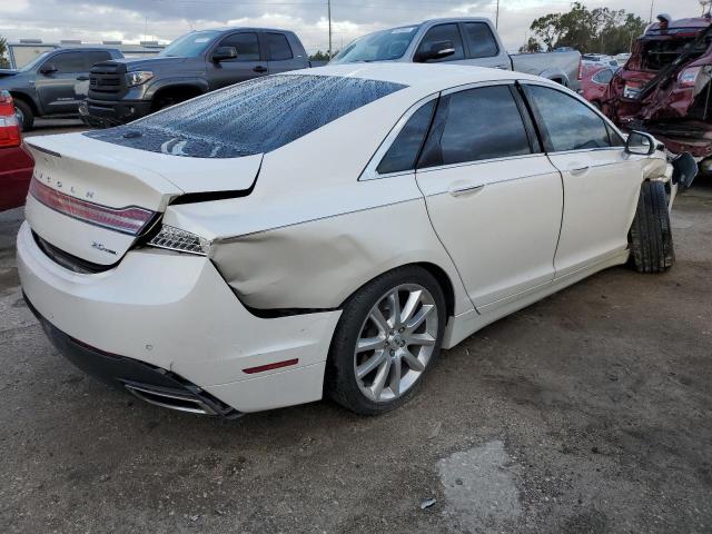 3LN6L2G98FR602215 Lincoln MKZ