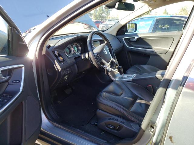 YV4902DZ3C2290011 Volvo XC60