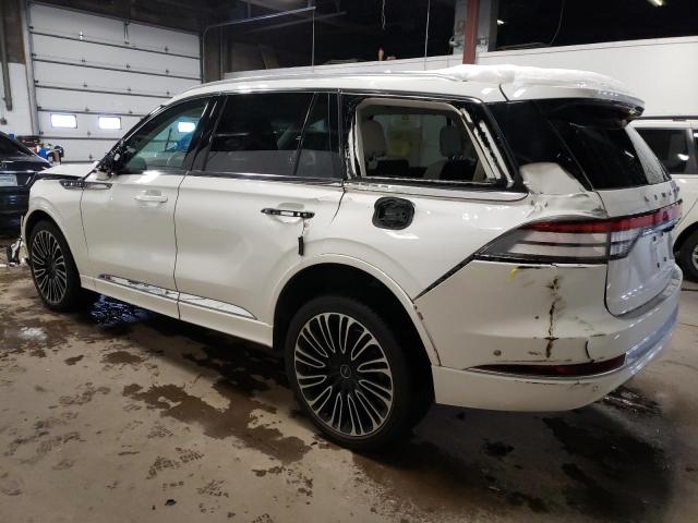 5LM5J9XC8MGL14640 Lincoln Aviator Black Label