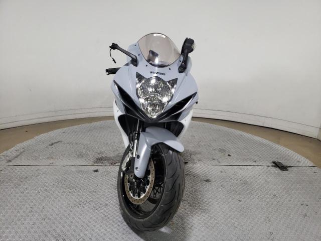 2022 SUZUKI GSX-R600 - JS1GN7FA1N7101131