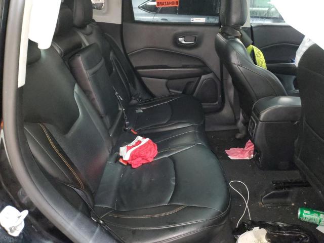 3C4NJDCB9JT307338 Jeep Compass Limited