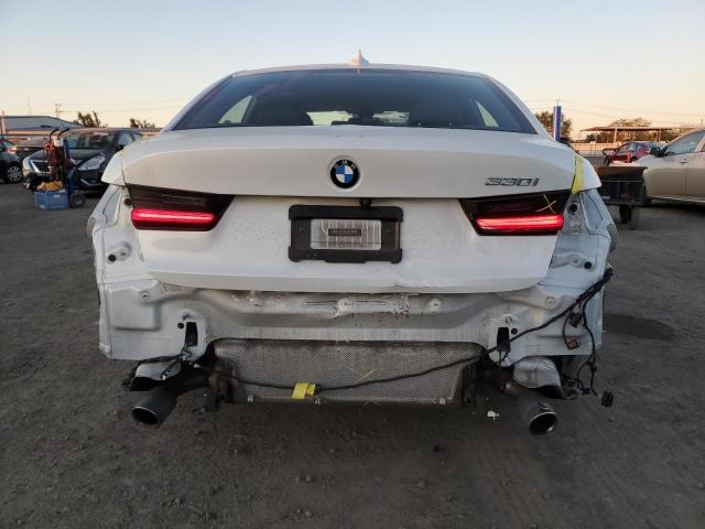 WBA5R1C57KAK10324 BMW 330I