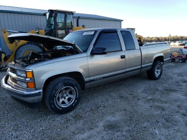 Salvage cars for sale from Copart Midway, FL: 1998 Chevrolet GMT-400 C1