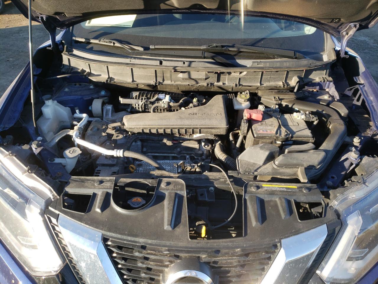 KNMAT2MV3HP529829 NISSAN ROGUE 2017