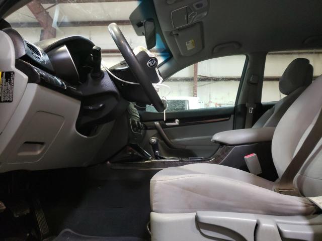 5XYKT3A67EG444465 KIA SORENTO LX