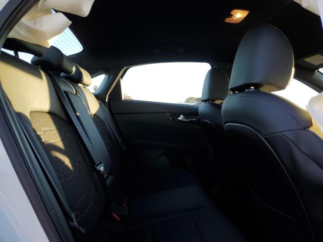 3KPF54AD7PE552519 KIA Forte Gt Line
