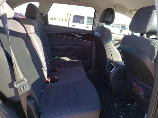 2016 KIA SORENTO LX - 5XYPG4A35GG057082