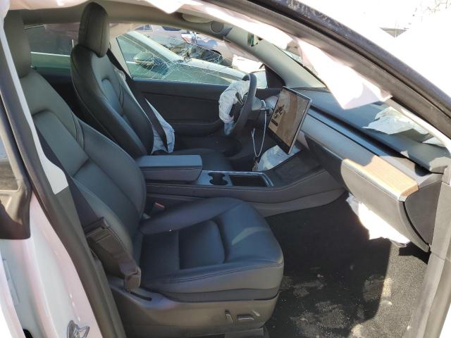 7SAYGDEE0NF386781 Tesla Model Y