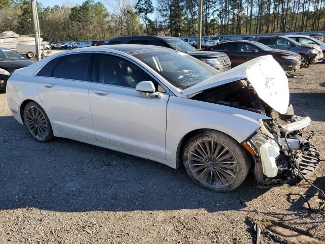3LN6L2G92ER831780 Lincoln MKZ