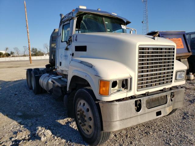 Mack Vehiculos salvage en venta: 2013 Mack 600 CHU600