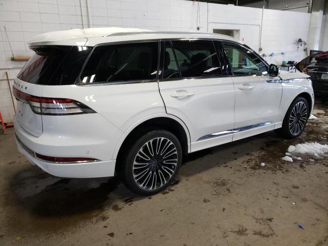 5LM5J9XC8MGL14640 Lincoln Aviator Black Label
