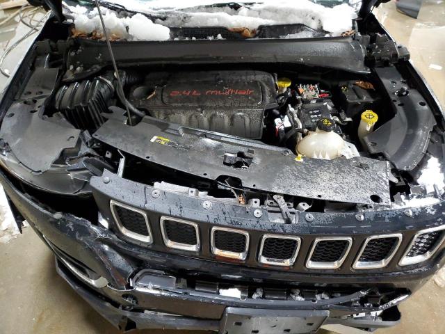 3C4NJDCB9JT307338 Jeep Compass Limited