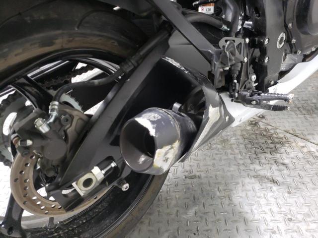 2022 SUZUKI GSX-R600 - JS1GN7FA1N7101131
