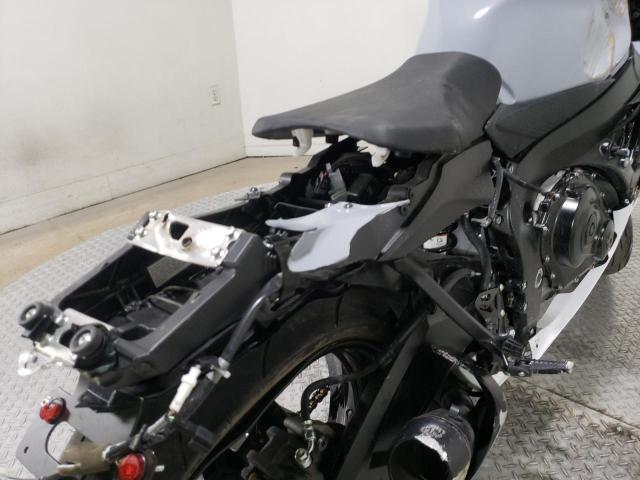 2022 SUZUKI GSX-R600 - JS1GN7FA1N7101131