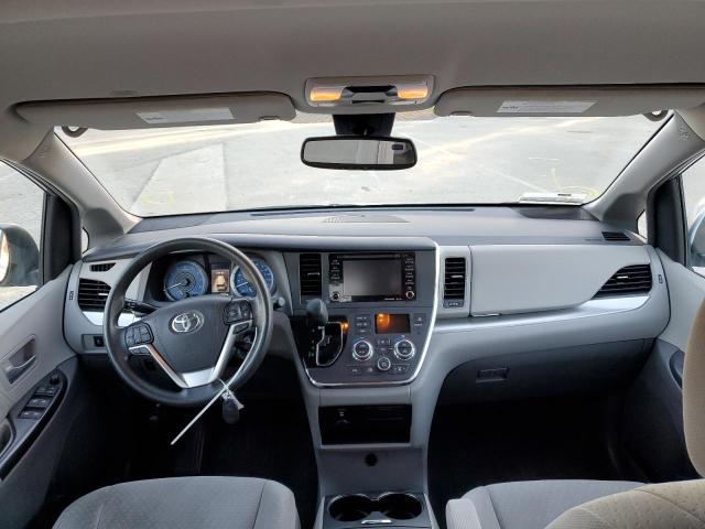 5TDKZ3DCXKS970488 Toyota SIENNA LE