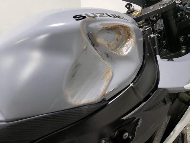 2022 SUZUKI GSX-R600 - JS1GN7FA1N7101131