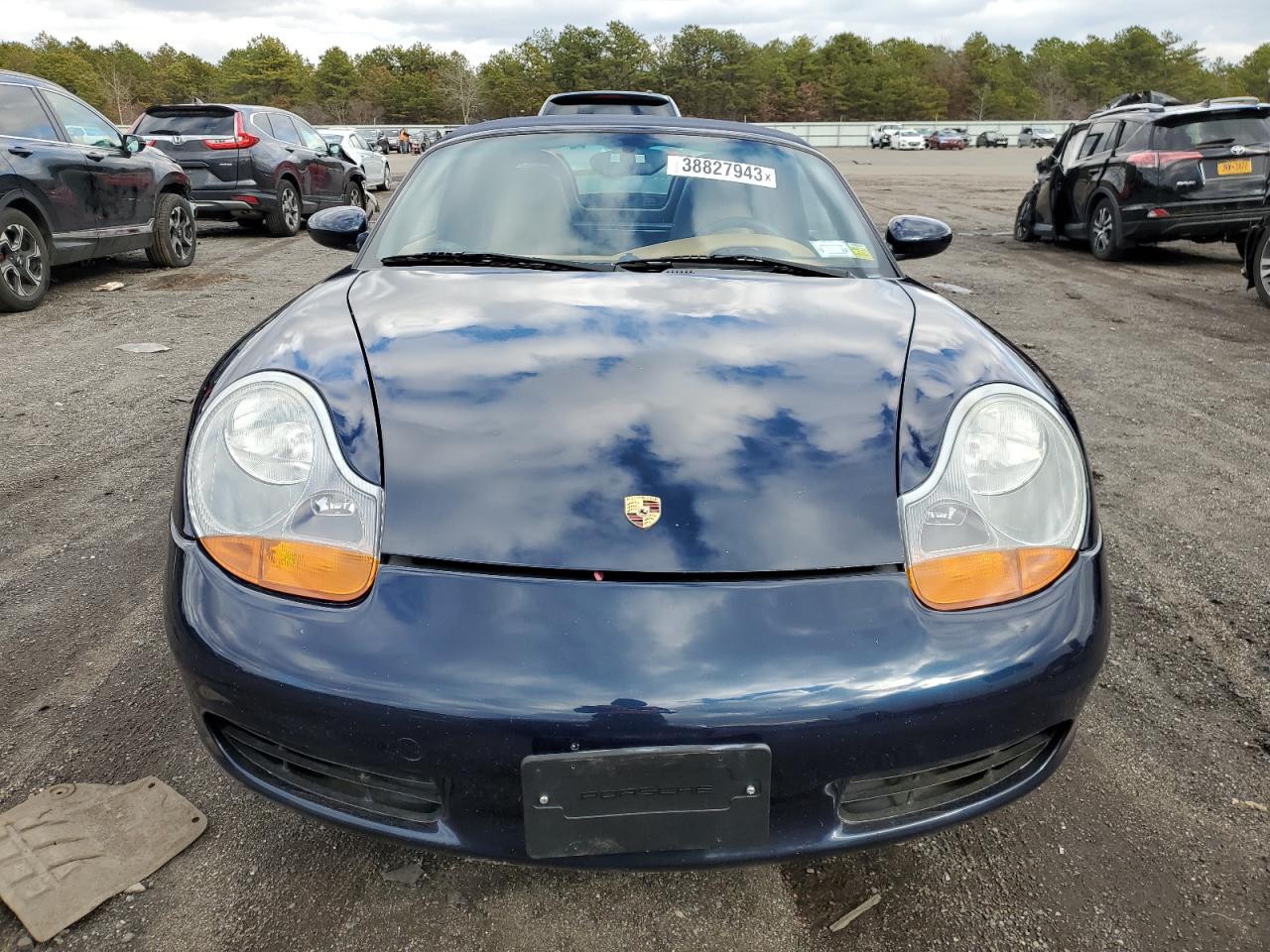 WP0CA2987YU628253 2000 Porsche Boxster