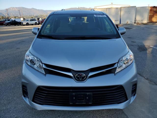 5TDKZ3DCXKS970488 Toyota SIENNA LE
