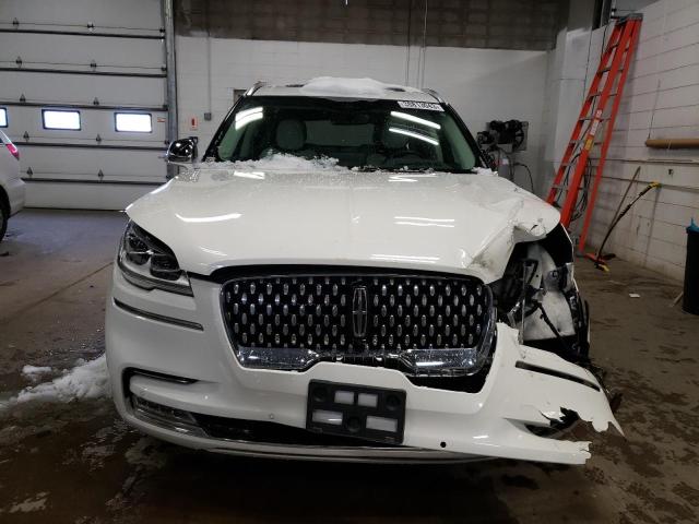 5LM5J9XC8MGL14640 Lincoln Aviator Black Label