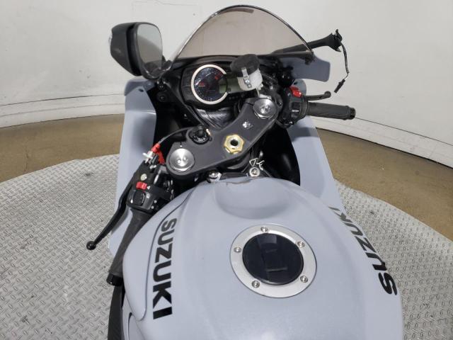2022 SUZUKI GSX-R600 - JS1GN7FA1N7101131